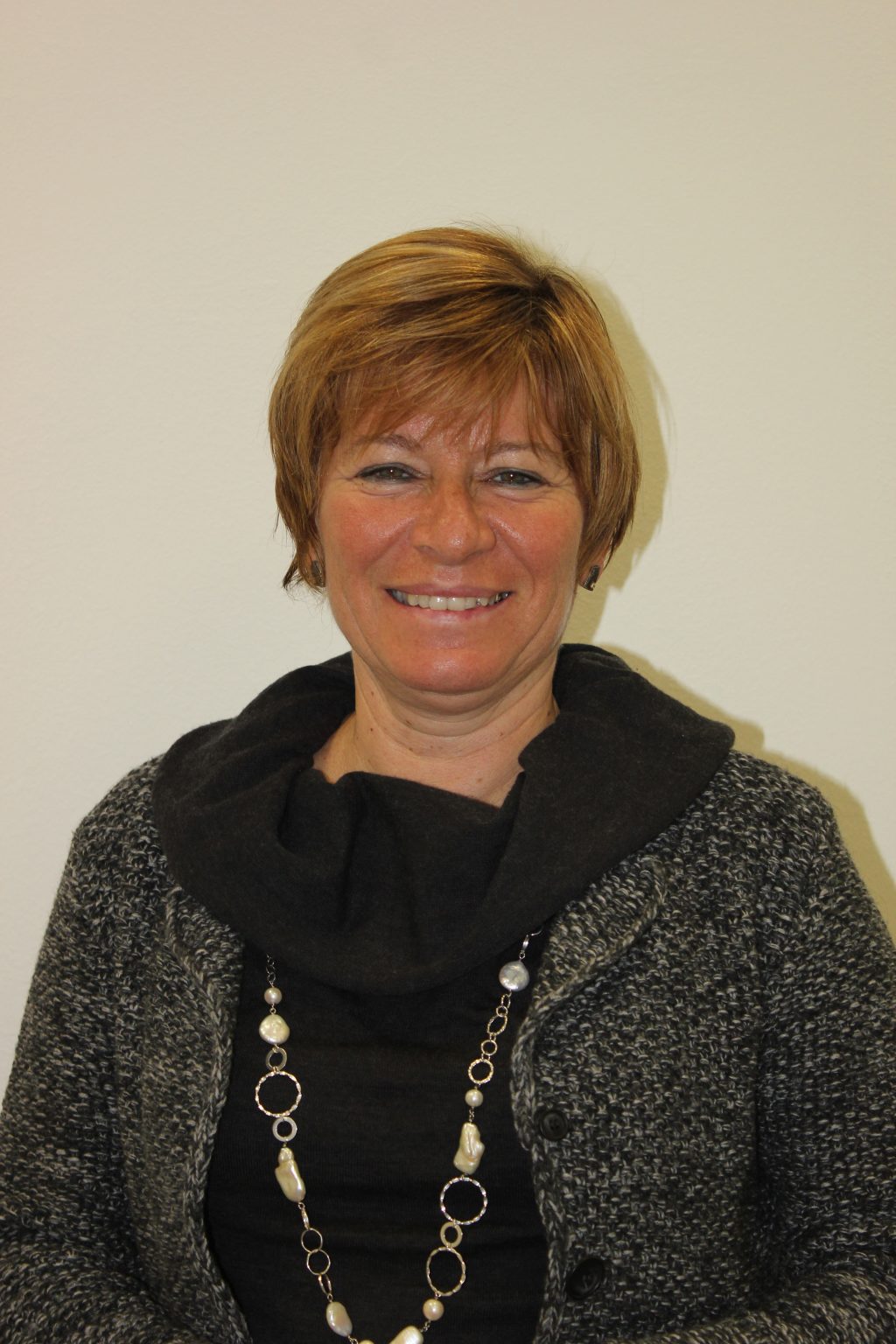 Donatella De Vita - Edizioni Este